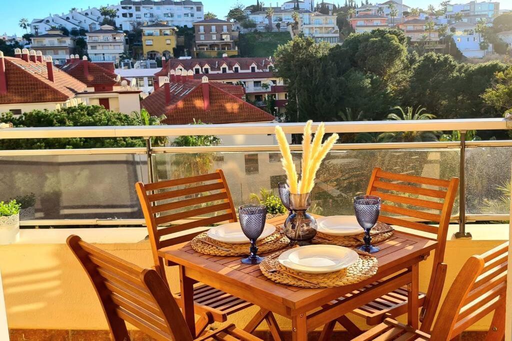 Soleado Apartamento Golf Y A 900 M De La Playa Бенальмадена Экстерьер фото